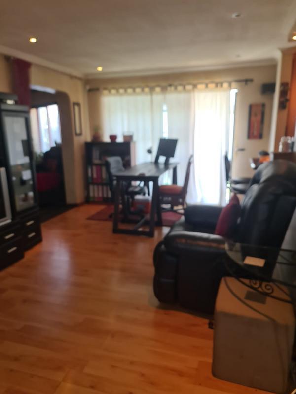 2 Bedroom Property for Sale in Rugby Western Cape